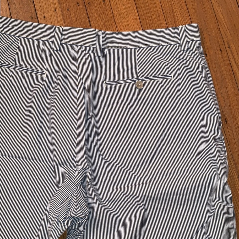 Banana Republic Shorts Size 36 Pinstripes Blue - Picture 7 of 8